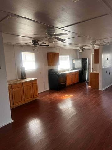 Building Photo - 1400 Runnels St