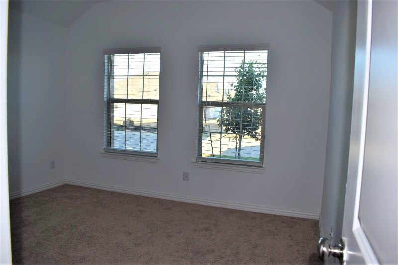 Building Photo - 7312 Black Cherry Ln