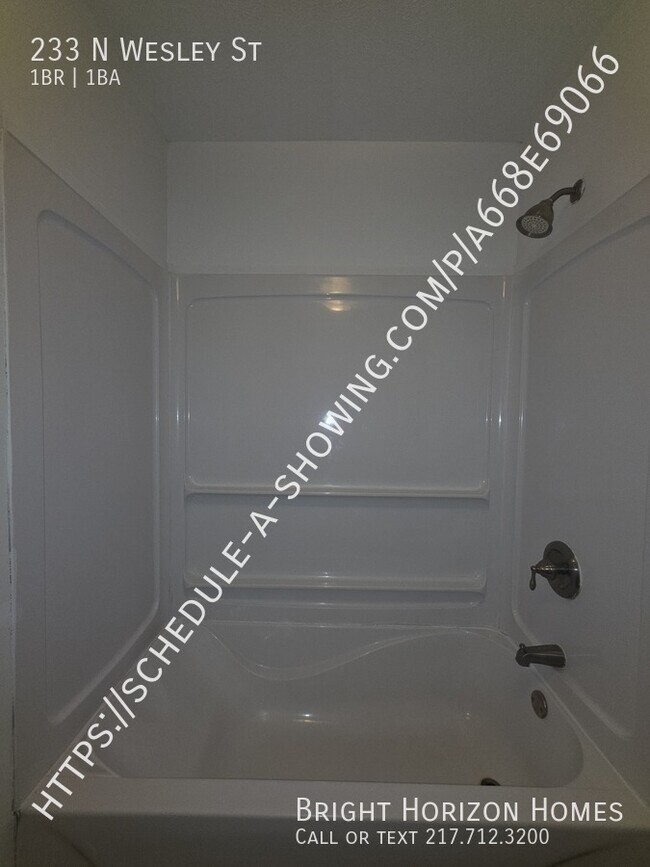 Building Photo - 233 N Wesley St