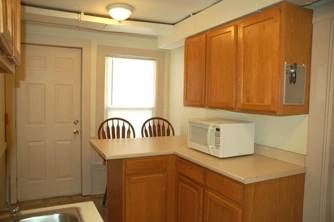 Building Photo - 35 Washington Ave