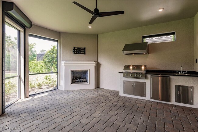 Building Photo - 8876 Scarlotti Pl