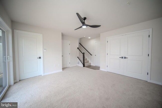 Building Photo - 442 Whirl Ln