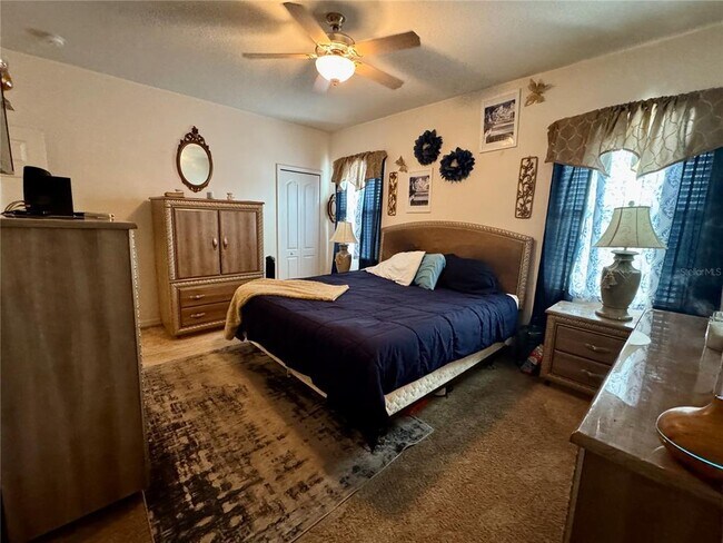 Building Photo - 11562 84th St Cir E