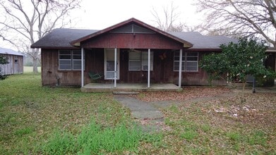 Building Photo - 179 Nichols Rd