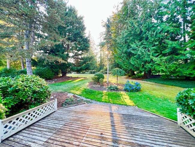 Building Photo - 13906 205th Ave NE