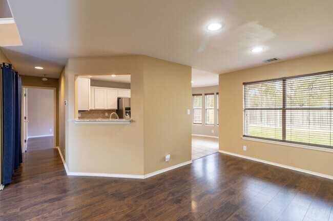 Building Photo - 11543 Wood Hbr