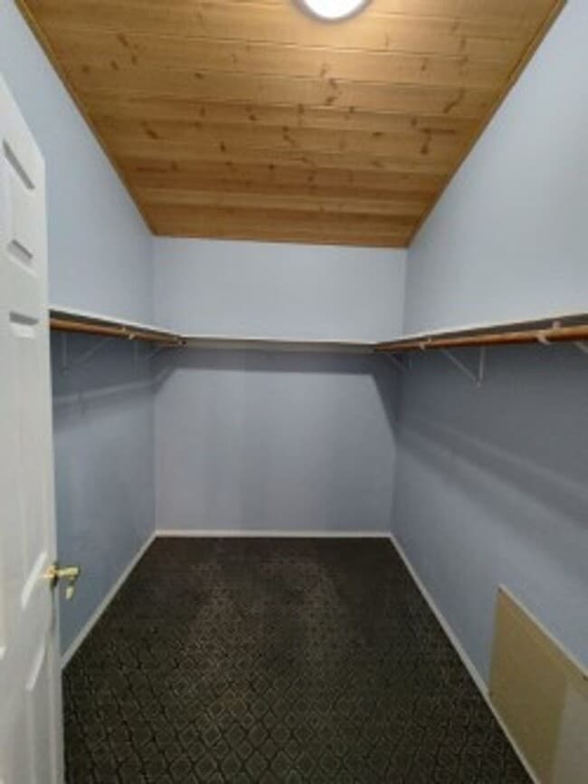 Building Photo - Move-In Ready 3-Bedroom Cabin-Style Home with Huge Yard, Deck & Garage in Pine Mountain Club