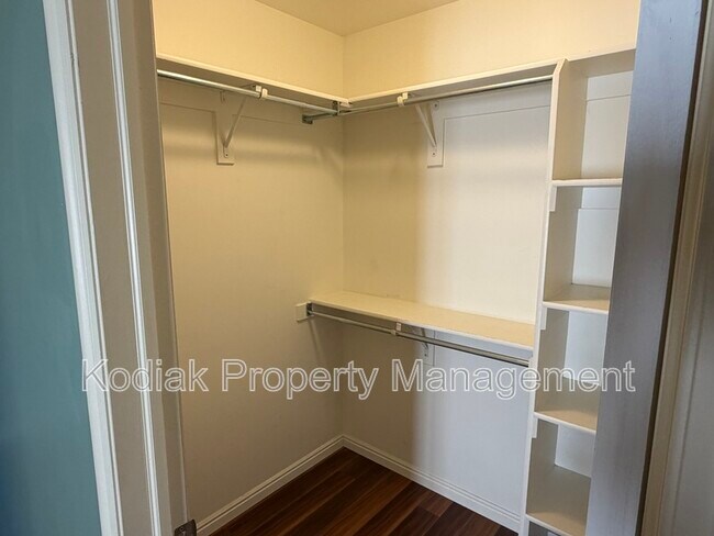 Building Photo - 3601 W 800 S