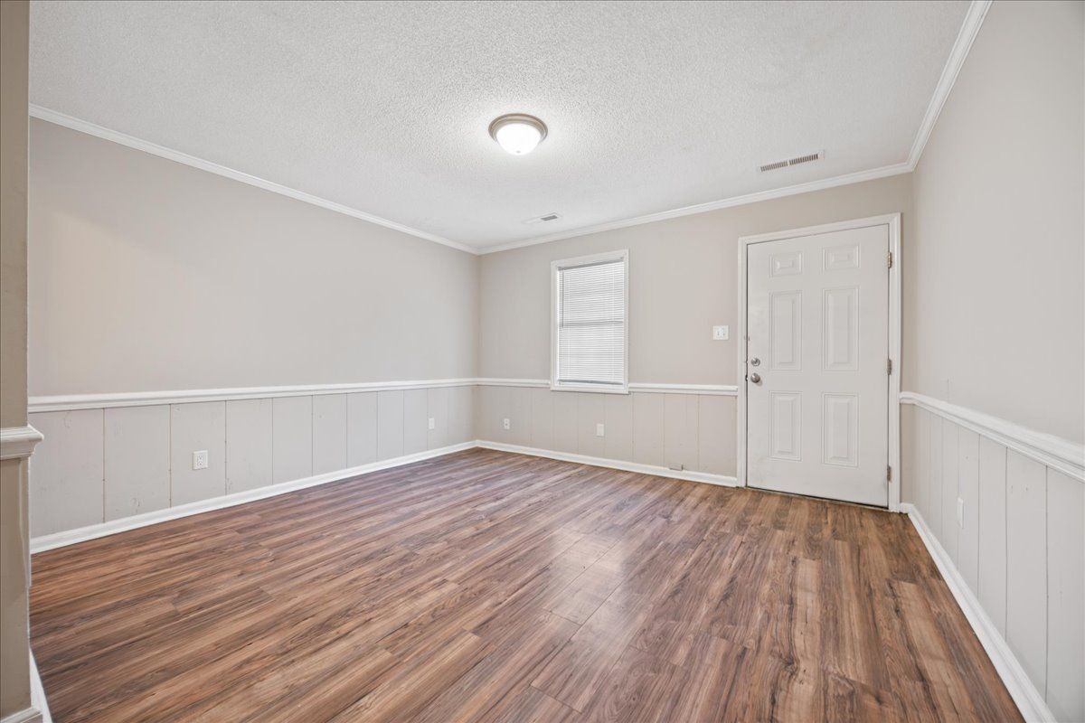 Building Photo - 1601 Betz St