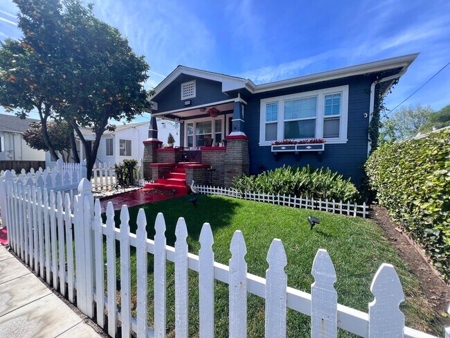 Building Photo - $500 MOVE IN SPECIAL!!! Fully Updated Home in San Leandro Available for Rent!!