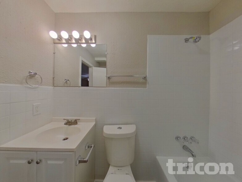 Building Photo - 50 Highland Blvd