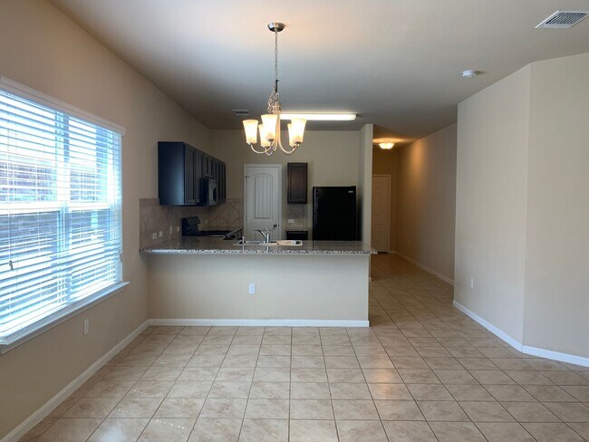 Building Photo - Cedar Park 4-Bedroom Home