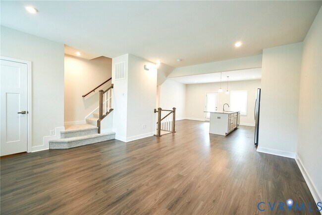 Building Photo - 11190 Winding Brook Terrace Dr