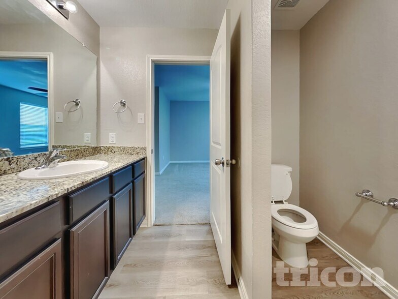 Building Photo - 2910 Lavender Mdw