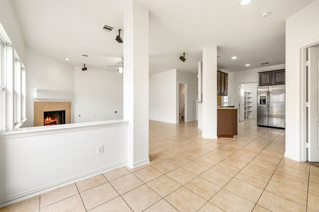 Building Photo - 9415 Herons Grove Ln