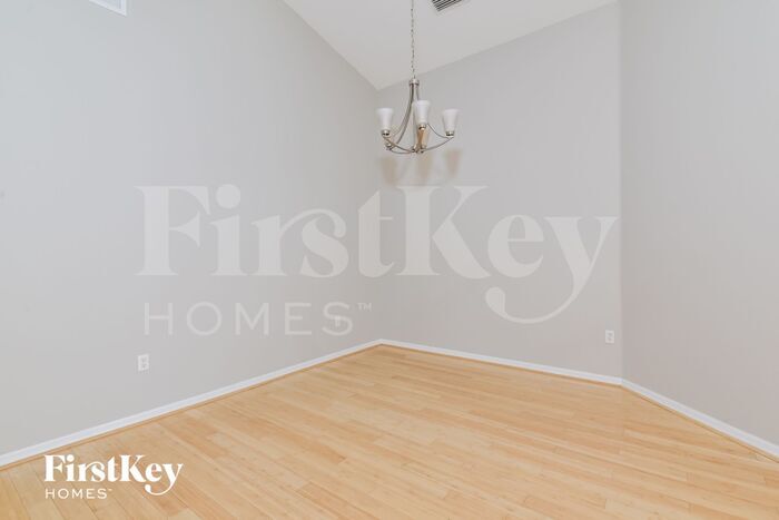 Building Photo - 6539 Blue Grosbeak Cir