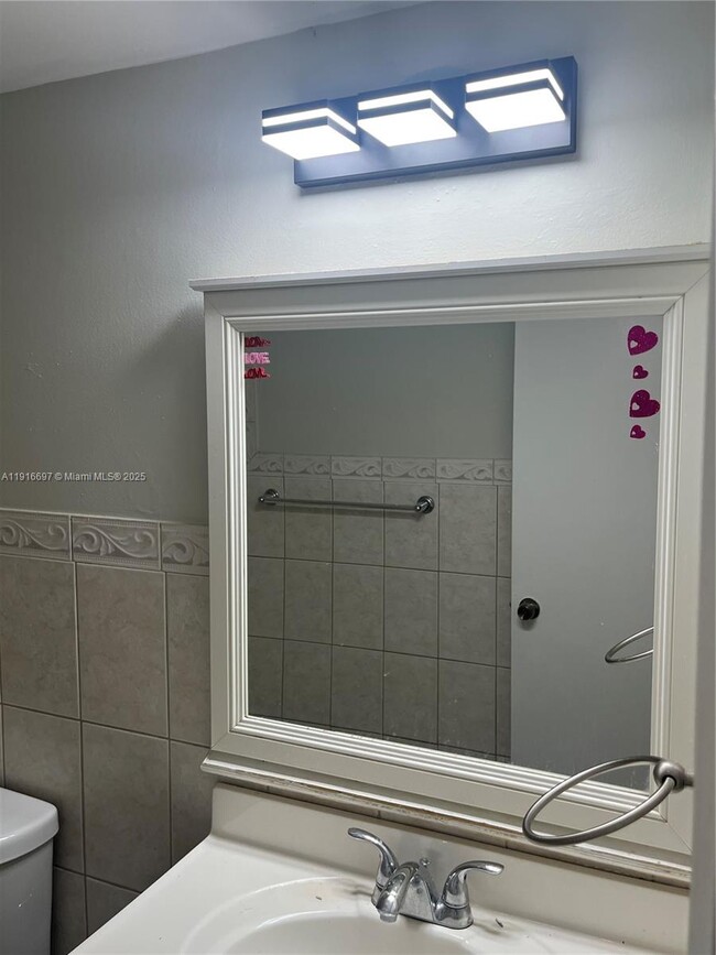 Building Photo - 9722 NW 6th Ln