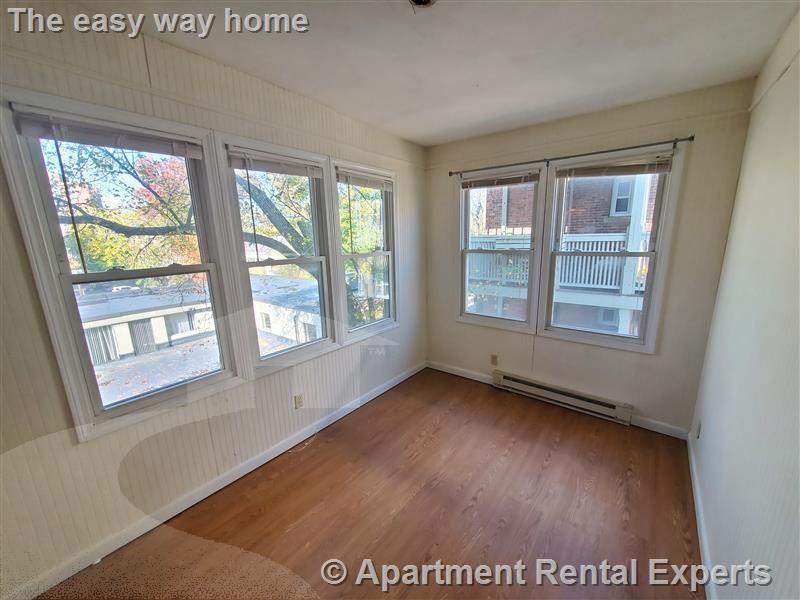 Building Photo - 991 Massachusetts Ave