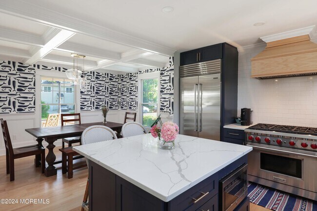 Building Photo - 408 Central Ave