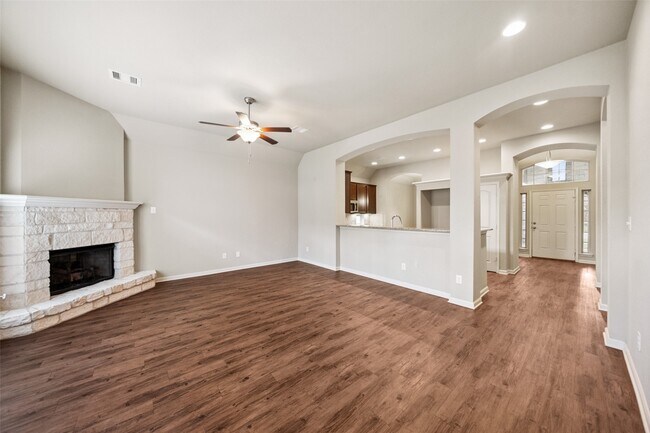 Building Photo - 13402 E Summer Chase Cir
