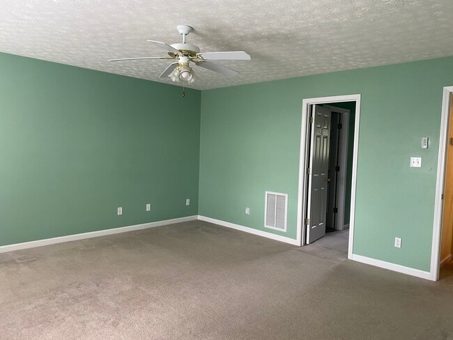 Building Photo - 8206 Gamblers Choice Trl