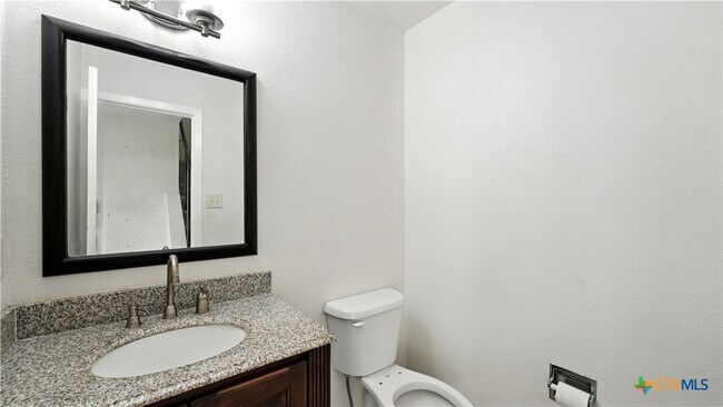 Building Photo - 1024 Mission Dr