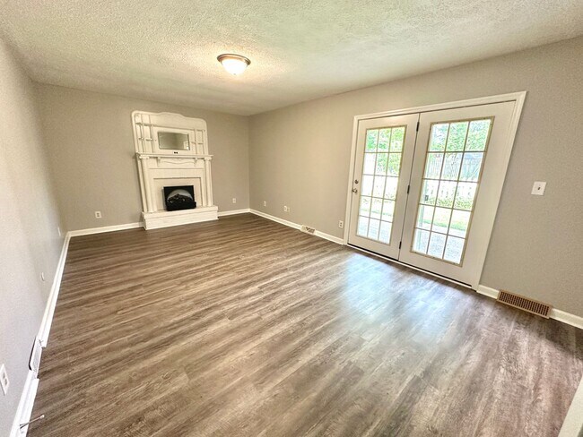 Building Photo - 4532 Timberwilde Dr