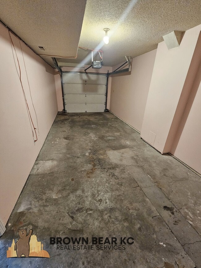 Building Photo - 5319 NW 87th St