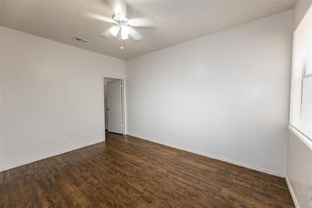 Building Photo - 10328 Woodleaf Dr