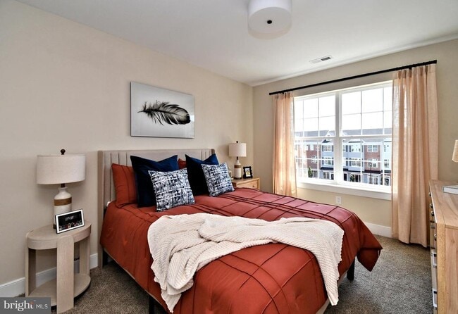 Building Photo - 200 Souders Wy