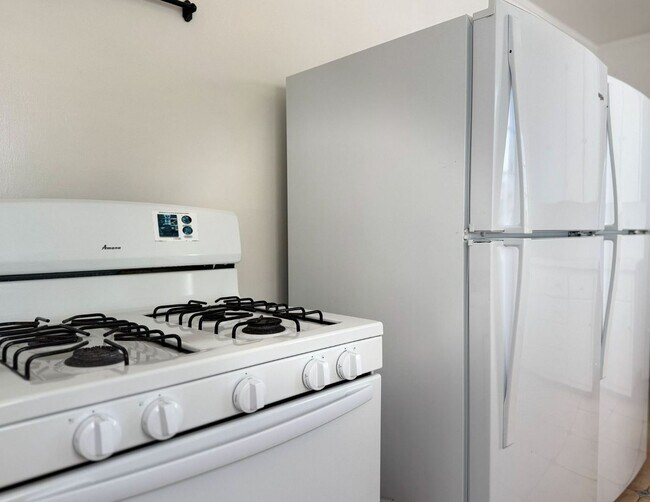 Building Photo - This is a Berkeley Lifestyle. | 3BR | 1.5BA | 1,450 SF | Just Steps from Campus