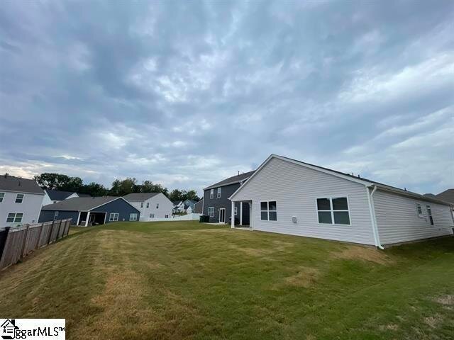 Building Photo - 933 Greyford Ln