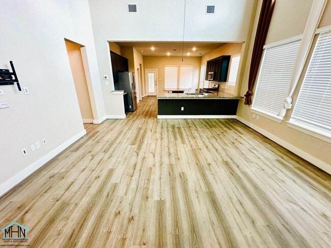 Building Photo - Welcome Home to Modern Elegance in Copper ...