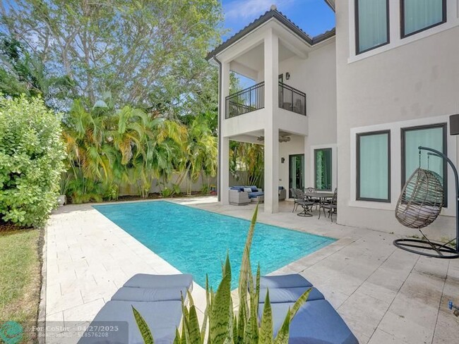 Building Photo - 5742 Brookfield Cir