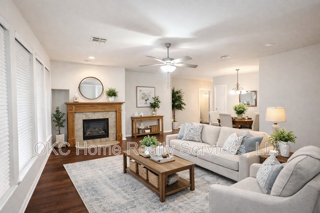 Building Photo - 2424 NW 161st St