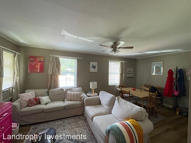 Building Photo - 1 br, 1 bath House - 713 W Georgia Ave
