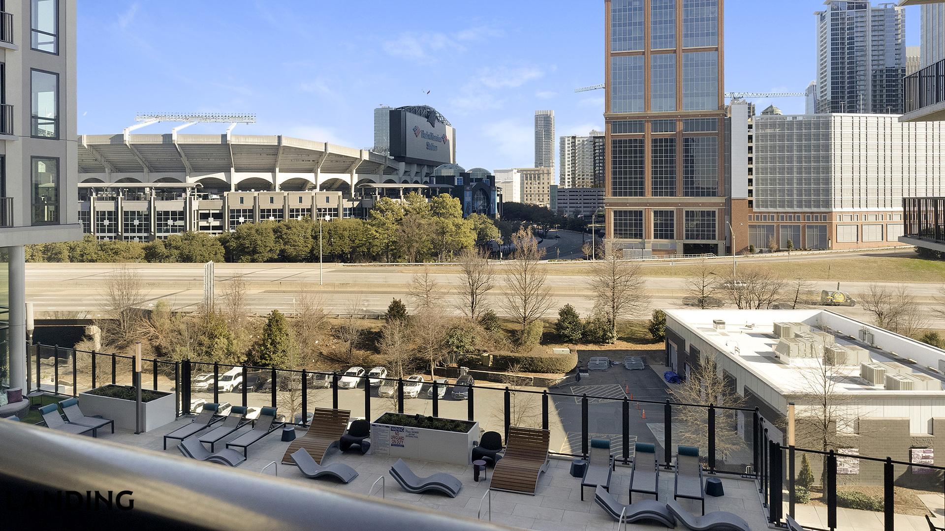 Building Photo - 1007 S Mint St