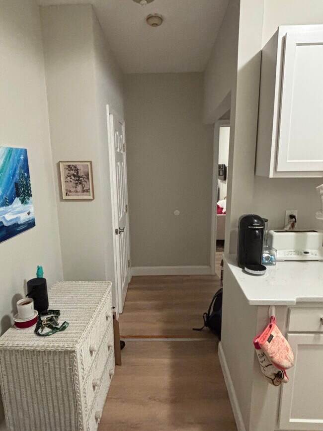 Building Photo - 111 Norway St