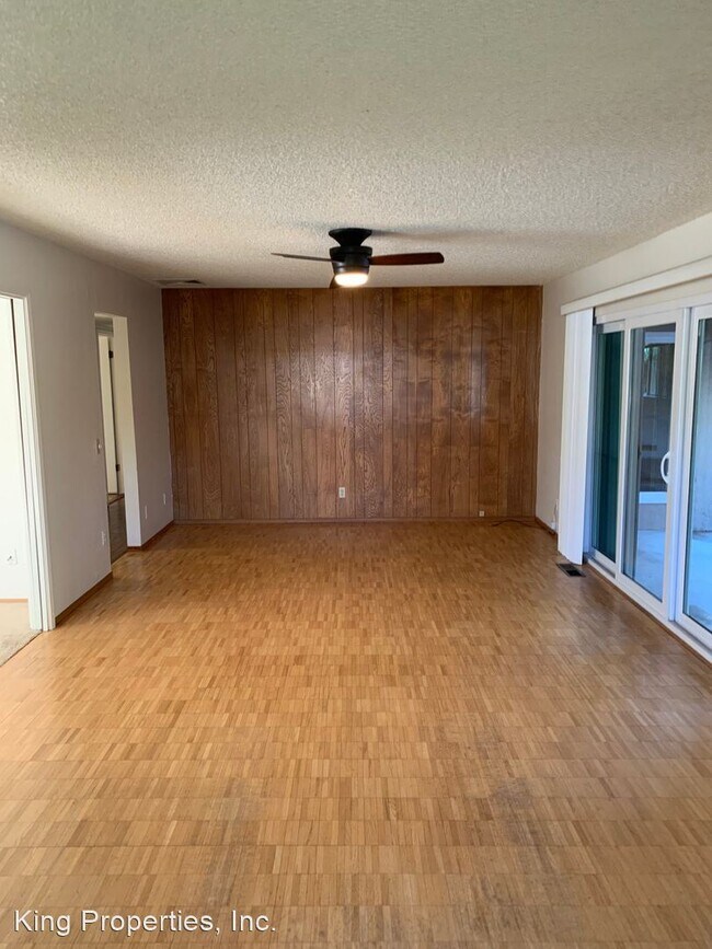 Building Photo - 3 br, 2 bath House - 2003 Amador Avenue