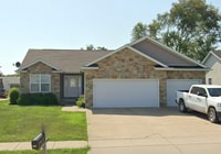 Building Photo - 417 DALHLIA