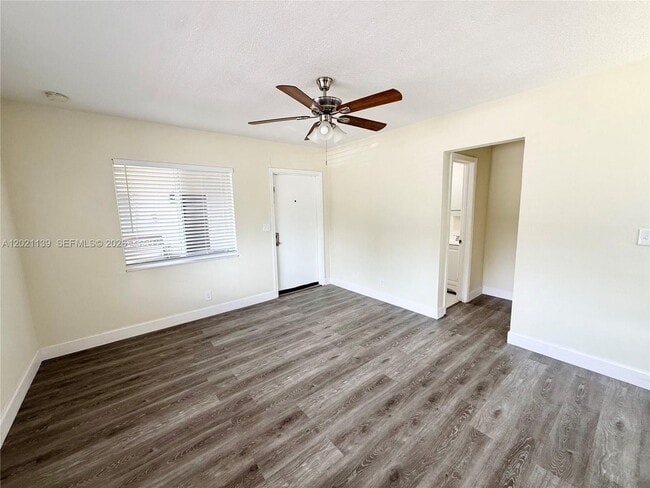 Building Photo - 341 NW 35th Ct