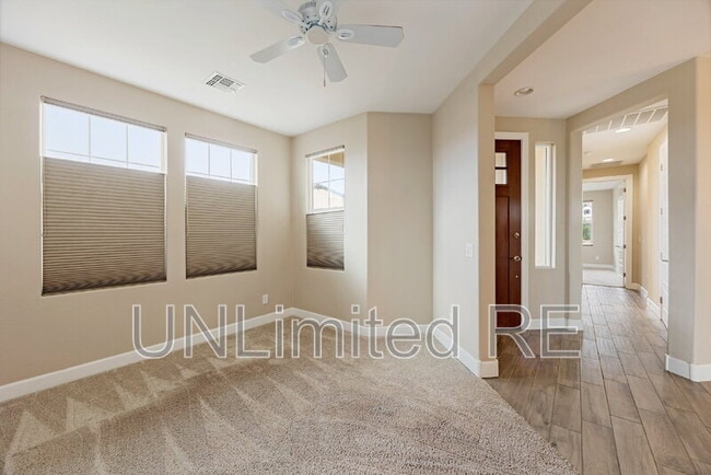 Building Photo - 1432 Varsity Dr