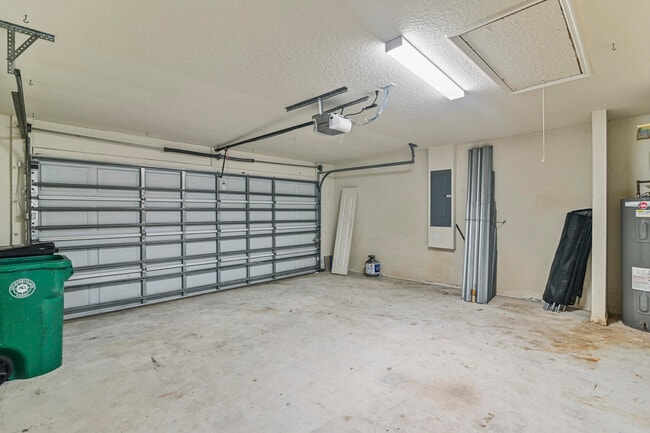 Building Photo - 4013 SW Winslow St
