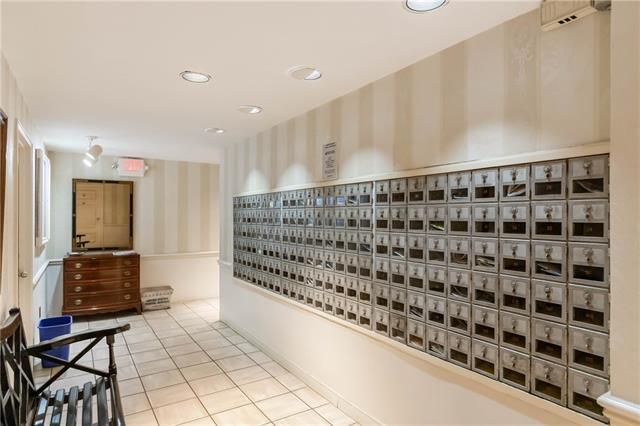 Building Photo - 4550 Warwick Blvd