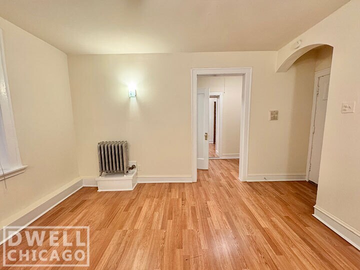 Building Photo - 6912 N Lakewood Ave