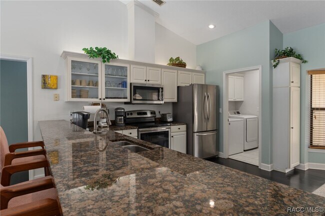 Building Photo - 2971 W Plantation Pines Ct