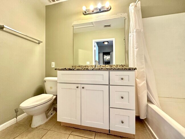 Building Photo - 815 Boynton Beach Blvd