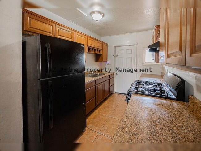 Building Photo - 7513 N 61st Ave