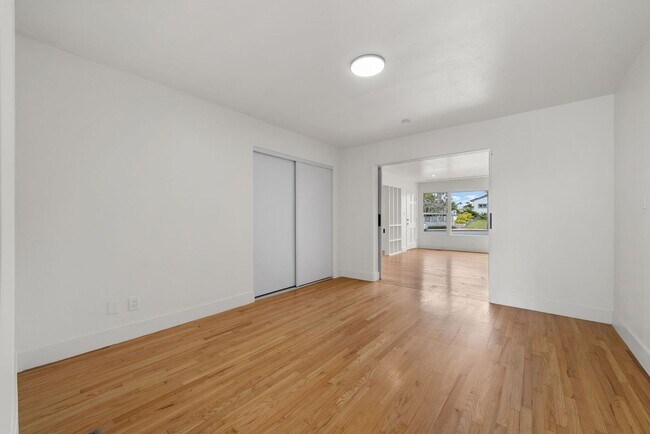 Building Photo - 4376 Del Monte