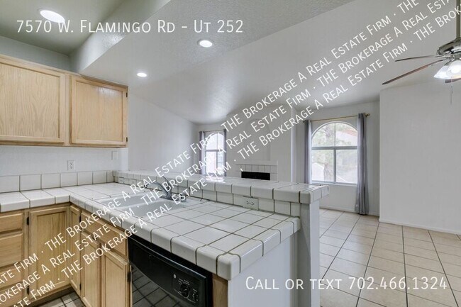 Building Photo - 7570 W Flamingo Rd